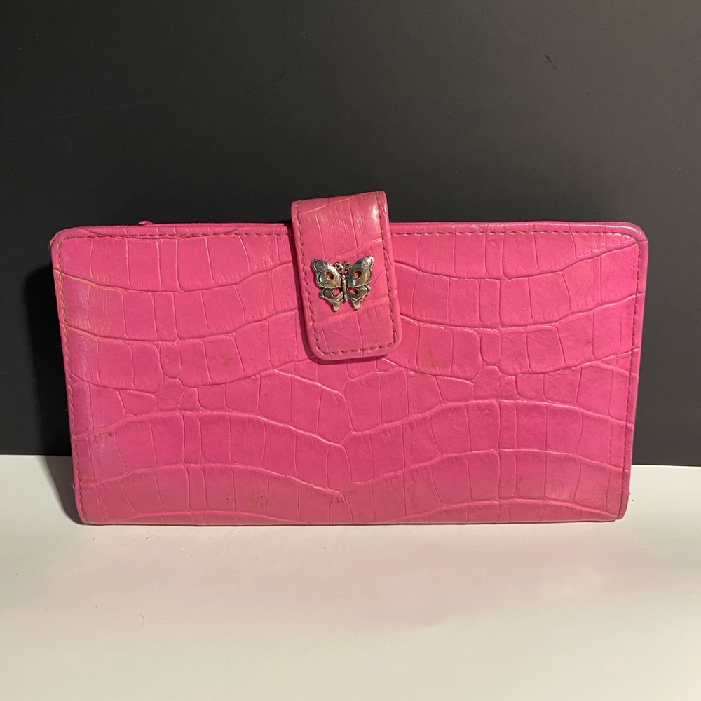Pink wallet leather
